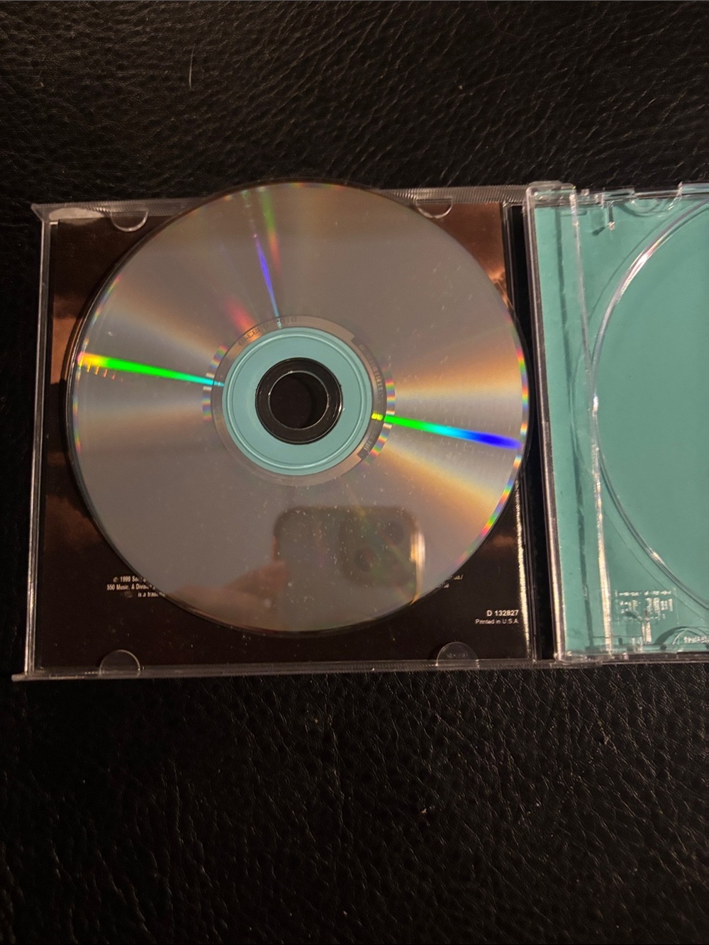 Celine Dion- Beige Cover with Turquoise Spine CD - Picture 4 of 4